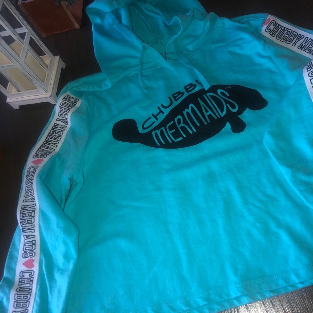 Chubby Mermaid 🩷 blue top Girls Sz m